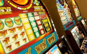 Filipino player spinning a video slot on lucky 777 mobile browser